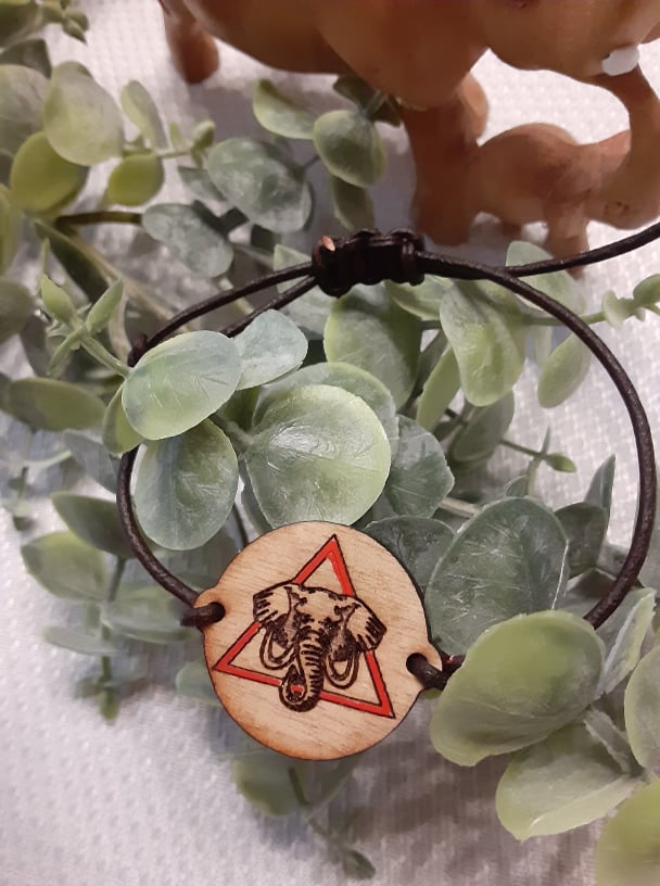 Leather Pyramid Bracelet (elephant)
